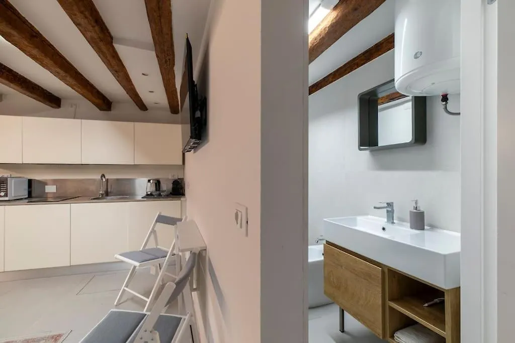 Longa Studio By Welc Venedig 0*,  Italien